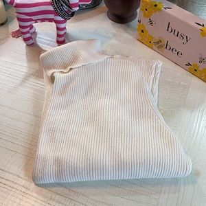 Resource 18/20 ribbed turtleneck cream sweater